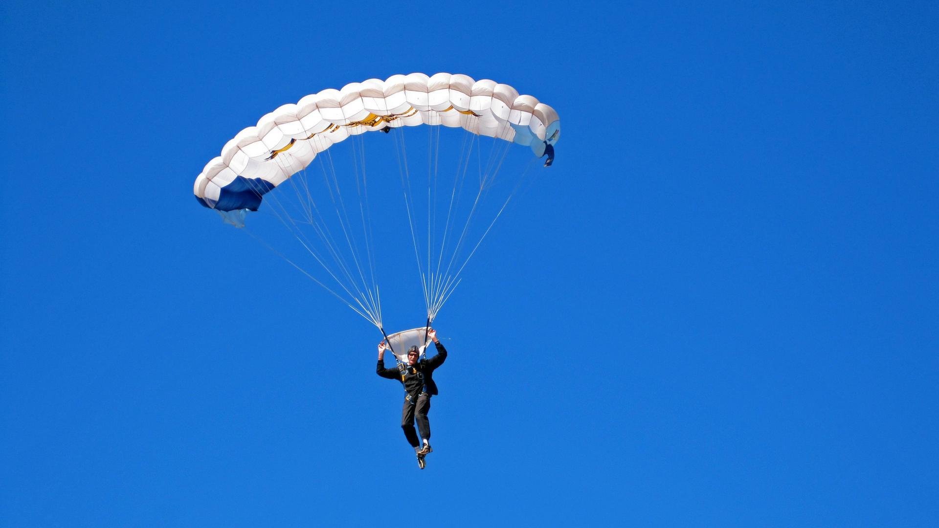 球迷自制“燃动”短片，新颖剪辑惊喜不断，篮球自媒体视频怎么做